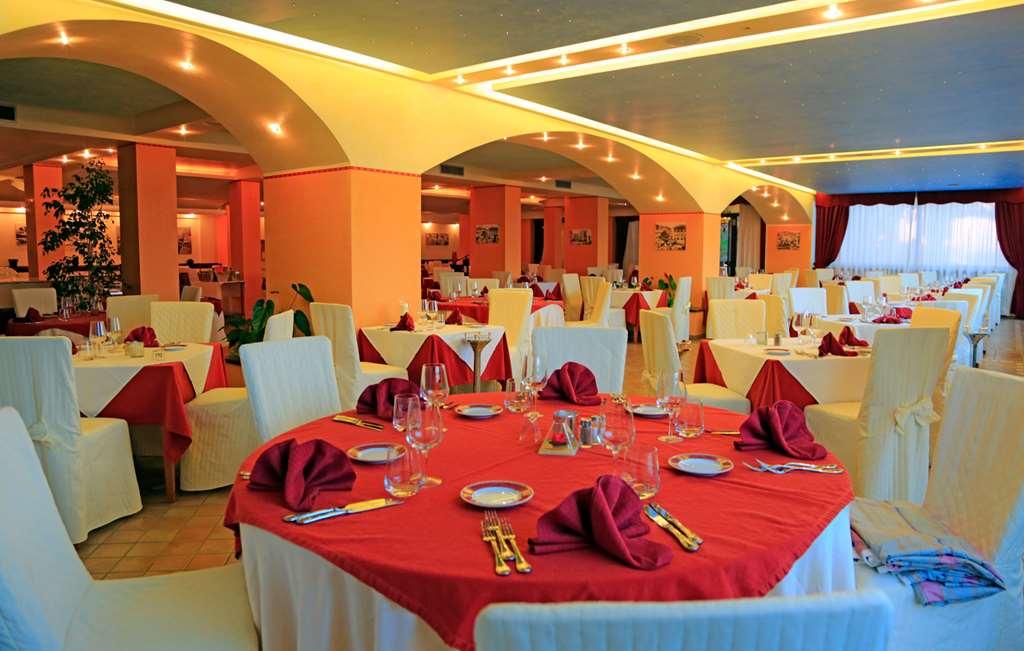 Aldiana Club Rocca Nettuno Calabria Otel Tropea Restoran fotoğraf